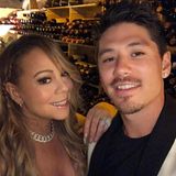 1. Juli 2017   Mariah Carey und Toyboy Bryan Tanaka bestaunen eine Weinsammlung im Wert von 24 Millionen Dollar. Der schönste Teil an dieser Erfahrung, so Tanaka, ist sie mit dieser wunderschönen Königin zu erleben.