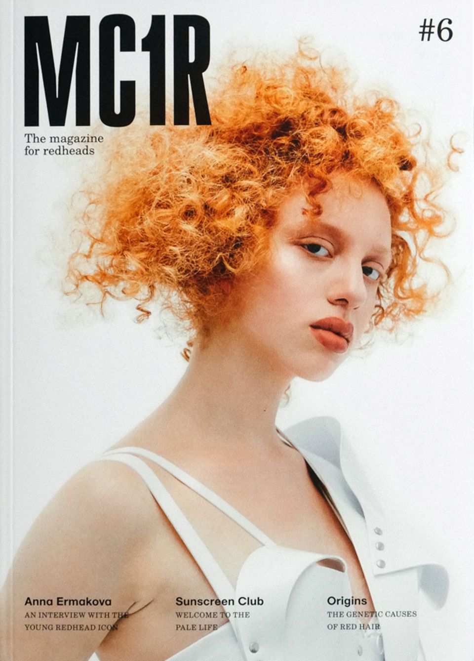 Anna Ermakova auf dem Cover des "MC1R Magazine"  Fotografiert von Iga Drobisz