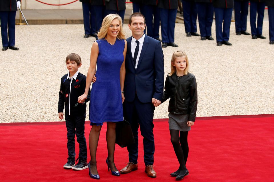 Laurence Auzière-Jourdan mit ihrem Ehemann Guillaume Jourdan und den gemeinsamen Kindern Emma und Thomas