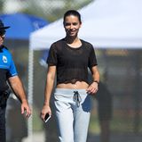 Im Jogging-Outfit erkennt man auch Adriana Lima nicht unbedingt auf den ersten Blick.