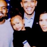 4. August 2017   Zum Geburtstag des ehemaligen Präsidenten Barack Obama, teilte Kim Kardashian ein Foto von ihrer jungen Familie und dem Geburtstagskind. "Wir vermissen dich", postete Kim zum Foto.