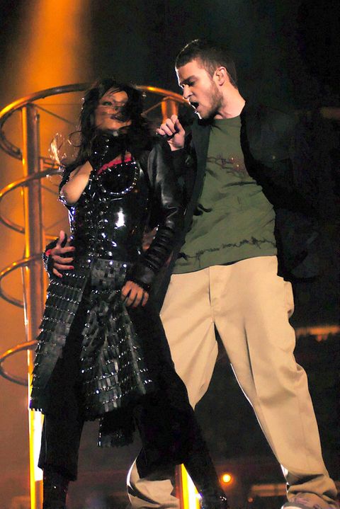 skandalkleid-janet-jackson.jpg