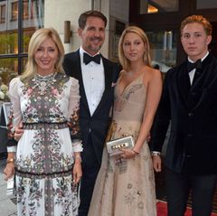 Prinz Pavlos, Prinzessin Marie-Chantal und ihre Kinder Prinzessin Maria-Olympia und Prinz Konstantine-Alexios sind im Juli 2017 bei der Prinzenhochzeit in Hannover. Sie sind Gäste von Ernst August von Hannover und seiner Braut Ekaterina Malysheva.