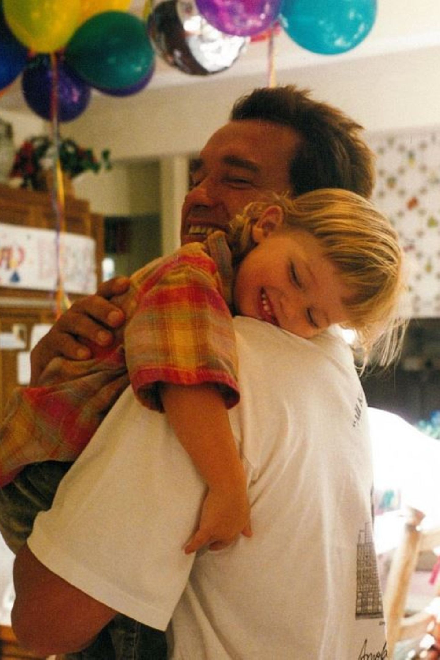 18. September 2017   Ist das niedlich! Hollywoodstar Arnold Schwarzenegger teilt zum Geburtstag seines Sohnes Patrick Schwarzenegger ein Foto aus den guten alten Zeiten. Hach, wie schnell sie doch erwachsen werden.