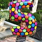 26. September 2017  Es ist kaum zu übersehen, dass im Hause Witherspoon der fünfte Geburtstag von Tennessee gefeiert wird. Der XXL-Ballon verrät es einem sofort. Den "kleinen Großen" muss man dahinter allerdings erst einmal suchen.