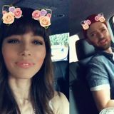 19. Oktober 2017  ... Auf ihren Instagram-Accounts teilt das Paar süße Liebesbotschaften miteinander und zeigt wir glücklich und dankbar sie für diese Liebe sind. 
