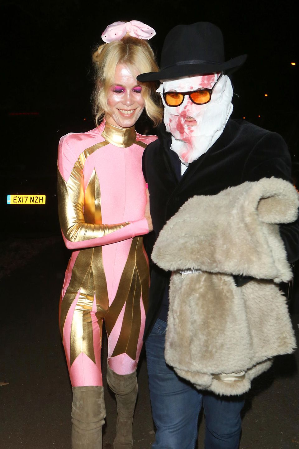 Schön und schaurig besuchen Claudia Schiffer und Matthew Vaughn eine Halloweenparty in London. 