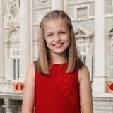 31. Oktober 2017   Prinzessin Leonor von Spanien ist 12 Jahre alt geworden: Grund genug, um dieses hübsche offizielle Porträt zu veröffentlichen. Herzlichen Glückwunsch, Prinzessin!