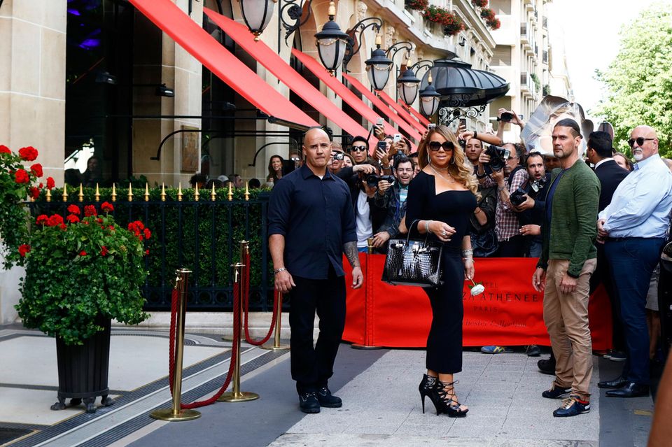 Geheimtipps in Paris: Mariah Carey am berühmten Plaza Athénée Mariah Carey am berühmten Plaza Athénée
