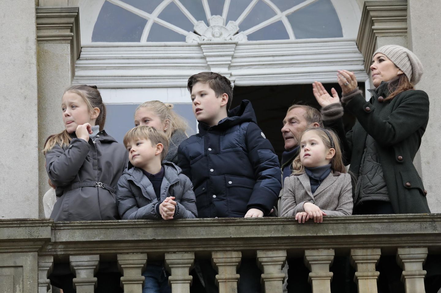 Kronprinzessin Mary und die Kinder Prinz Christian, Prinzessin Isabella und die Zwillinge Prinz Vincent und Prinzessin Josephine