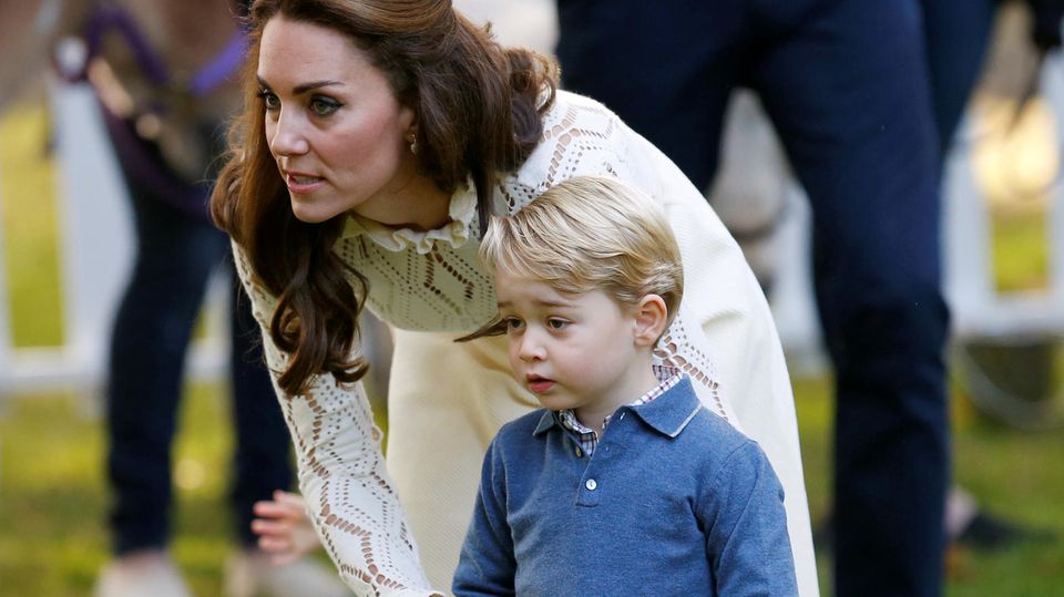 Herzogin Kate: Herzogin Catherine und Prinz George Herzogin Catherine und Prinz George
