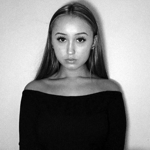 Hannah Stone (†)
