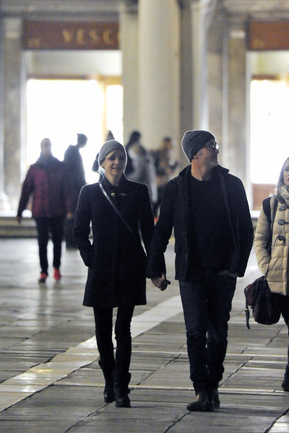Hand in Hand ins neue Glück: Anna Faris und Michal Barrett 