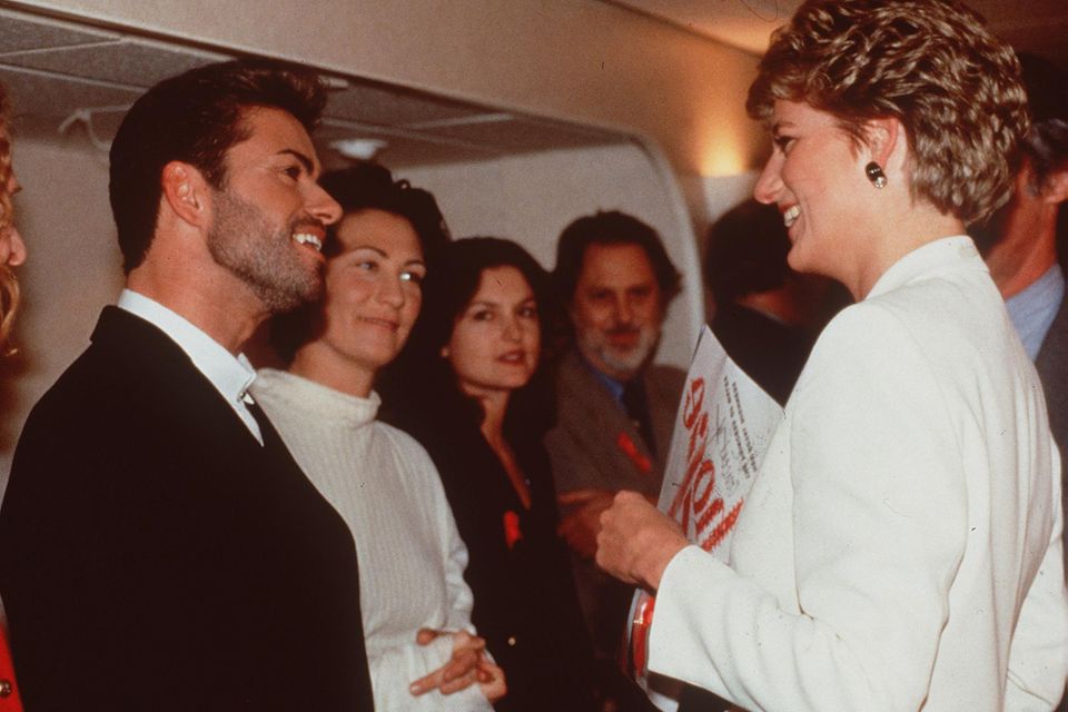Prinzessin Diana († 36): George Michael und Lady Diana trafen sich 1993 das erste Mal bei einem Konzert am Welt-Aids-Tag. George Michael und Lady Diana trafen sich 1993 das erste Mal bei einem Konzert am Welt-Aids-Tag.