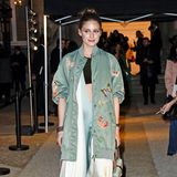 Fashionista Olivia Palermo ist ebenfalls zu Gast bei der Valentino-Show im Hotel Salomon de Rothschild.