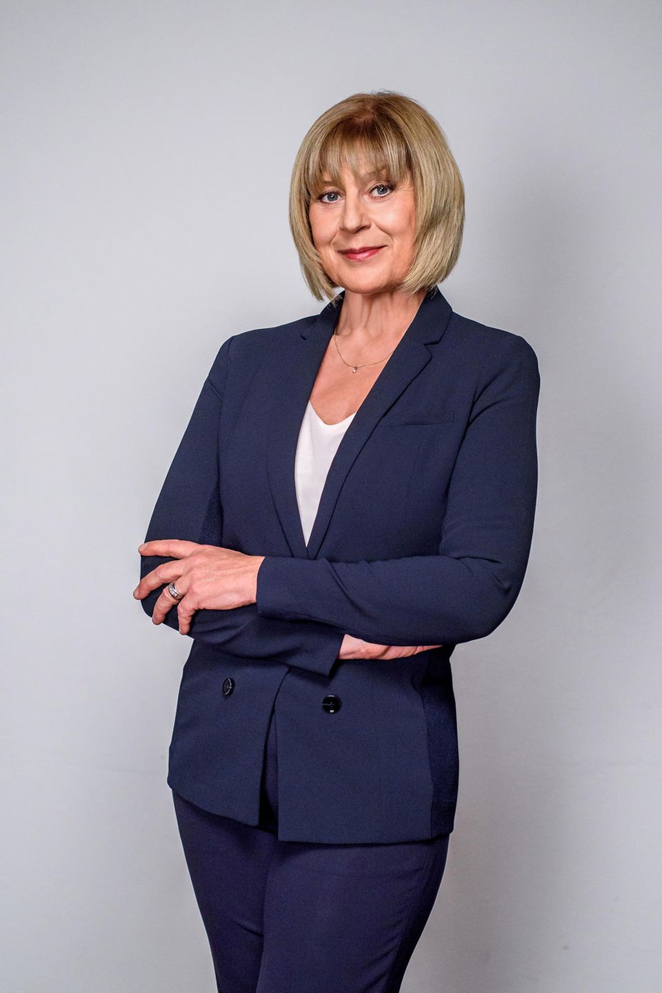 Mona Seefried ist "Charlotte Saalfeld" Mona Seefried ist "Charlotte Saalfeld"