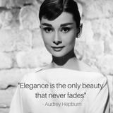 Audrey Hepburn bleibt eine Ikone, die es immer wieder Wert ist, zitiert zu werden: Nicht nur in Sachen Mode und Stil, sondern auch in ihrer beflügelten Einstellung zum Leben. 