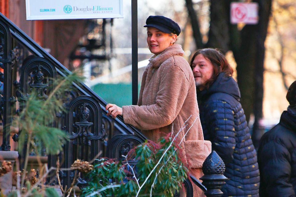 Liebesnest in NYC: Diane Kruger und Norman Reedus auf Wohnungssuche in New York Diane Kruger und Norman Reedus auf Wohnungssuche in New York