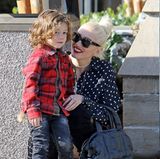 7. Januar 2018  Nachdem Apollo soeben beinahe vor der Kirche gestürzt wäre, scheint sich der Sprössling noch nicht so wirklich beruhigt zu haben. Mama Gwen Stefani redet positiv auf ihn ein. Einfach goldig!