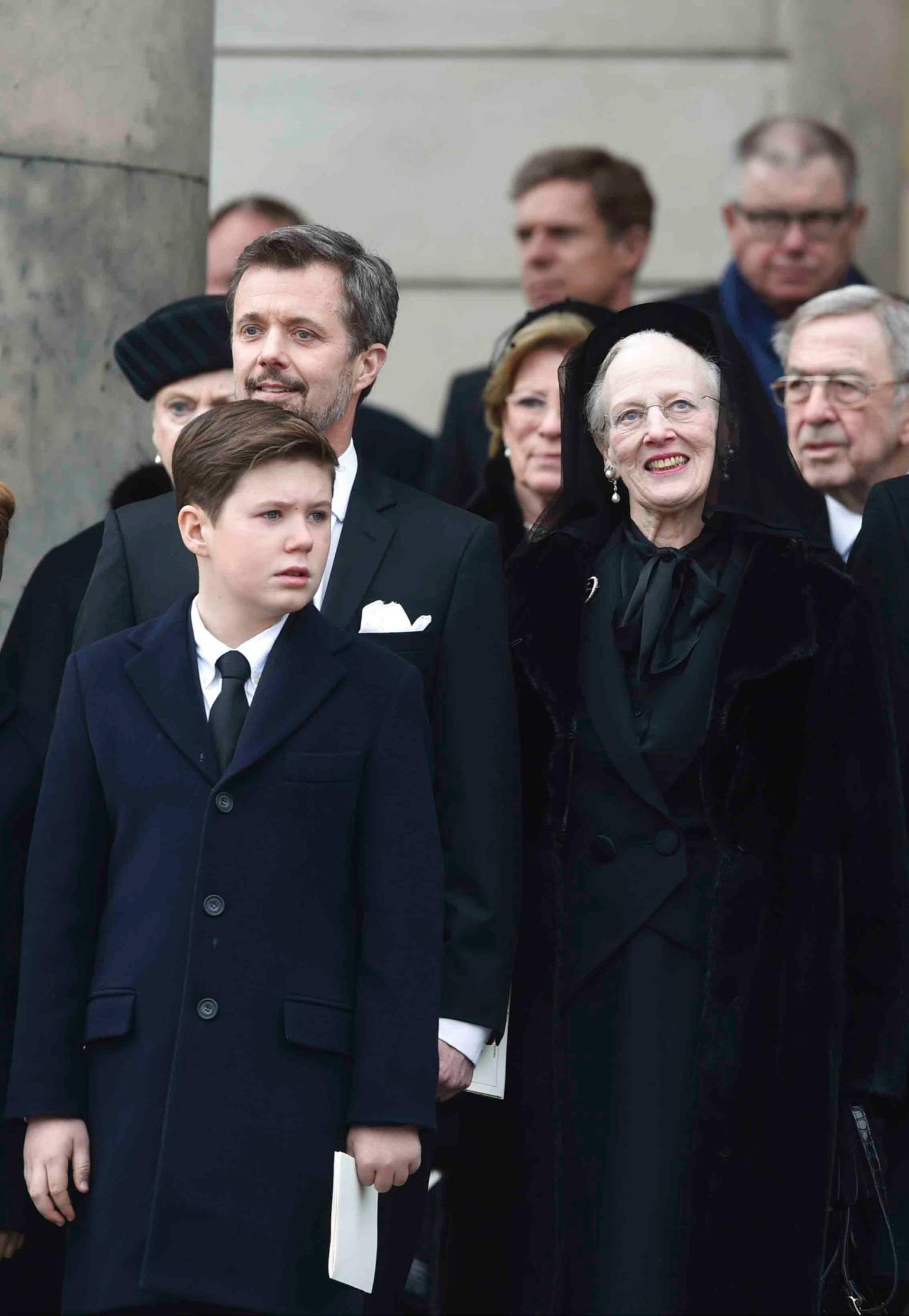 20. Februar 2018  Prinz Christian steht bei seiner Großmutter. Hinter der Königin ihr Schwager, der ehemalige griechische König Konstantin sowie links von Prinz Frederik ihre andere Schwester Prinzessin Benedikte (verdeckt).