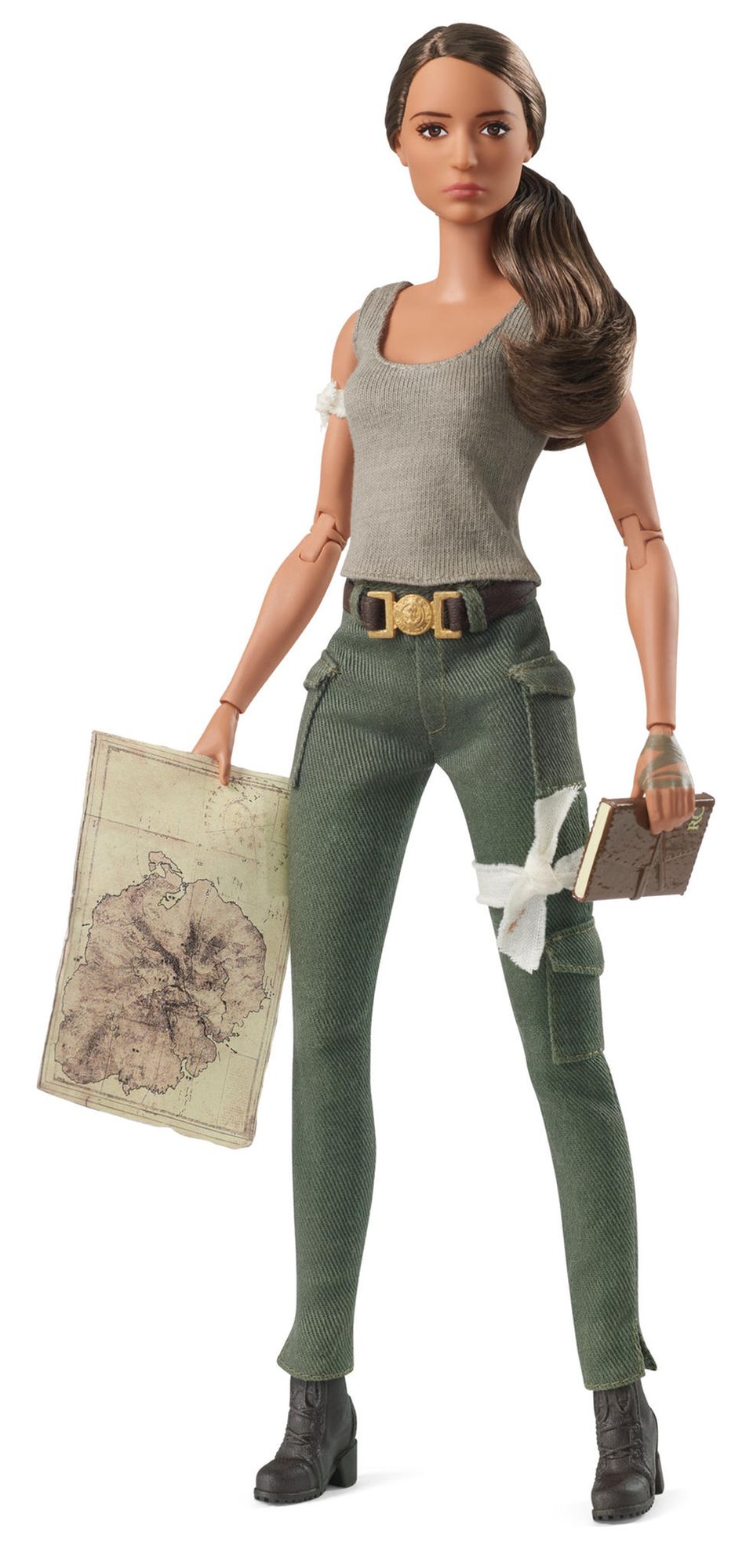 Ihre Rolle als Lara Croft in "Tomb Raider" hat Alicia Vikander zumindest schone eine Ehrung eingebracht: Die Schauspielerin wurde als Barbie verewigt. Zumindest bietet die Puppe, die eher einer Actionfigur gleicht, etwas Abwechslung im sonst so modelastigen Barbie-Universum.