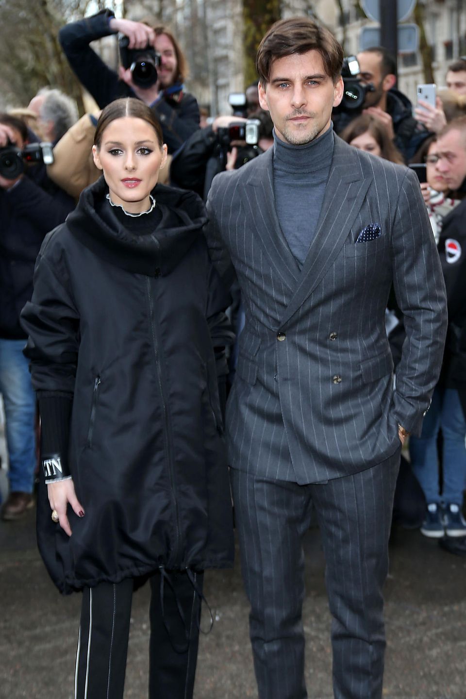 Dürfen in keiner Front-Row fehlen: Das Fashion-Pärchen Olivia Palermo und Johannes Huebl sind bei Valentino zu Gast. Dürfen in keiner Front-Row fehlen: Das Fashion-Pärchen Olivia Palermo und Johannes Huebl sind bei Valentino zu Gast.