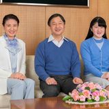 23. Februar 2018  Prinz Naruhito feiert seinen 58. Geburtstag mit einem neuen Foto, das ihn - wie jedes Jahr - mit Ehefrau Masako und Tochter Aiko zeigt.