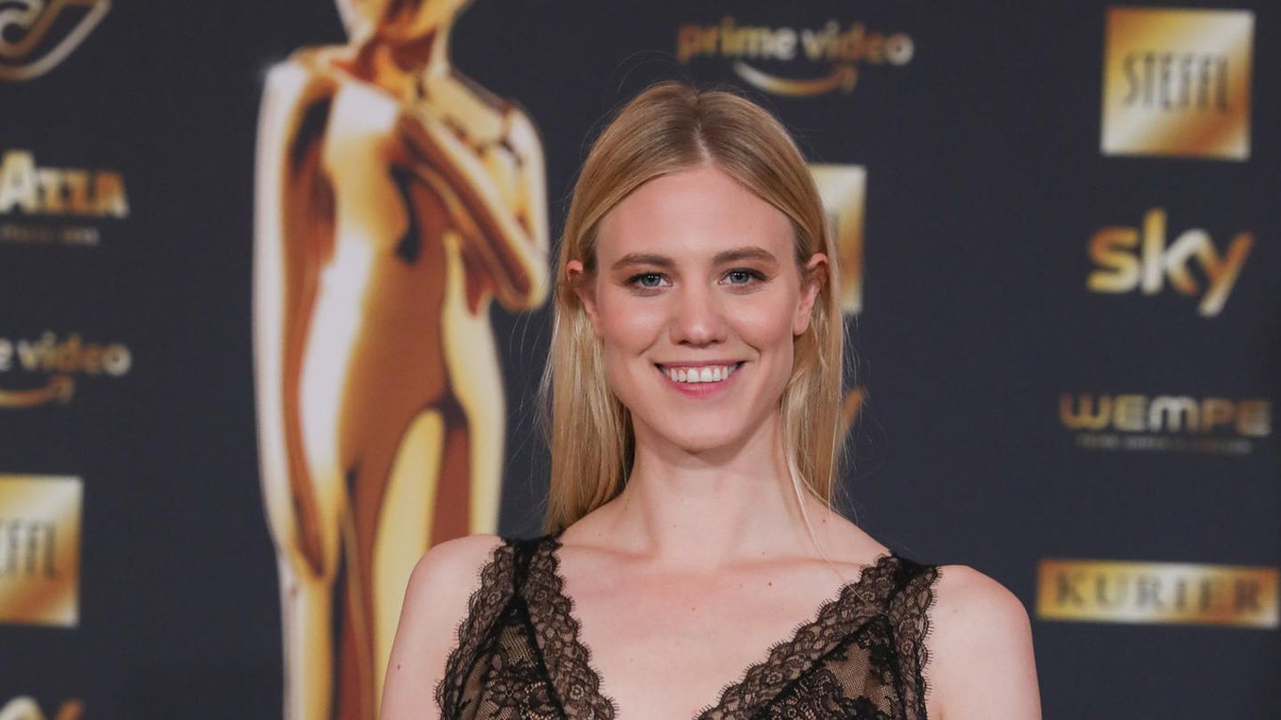 Die-GNTM-Girls-damals-und-heute-Erinnern-Sie-sich-noch-So-sah-Larissa-Marolt-bei-GNTM-aus