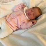 9. März 2018  Das erste Bild der kleinen Tochter von Prinzessin Madeleine und Christopher O'Neill ist da! Ist die kleine nicht niedlich? 