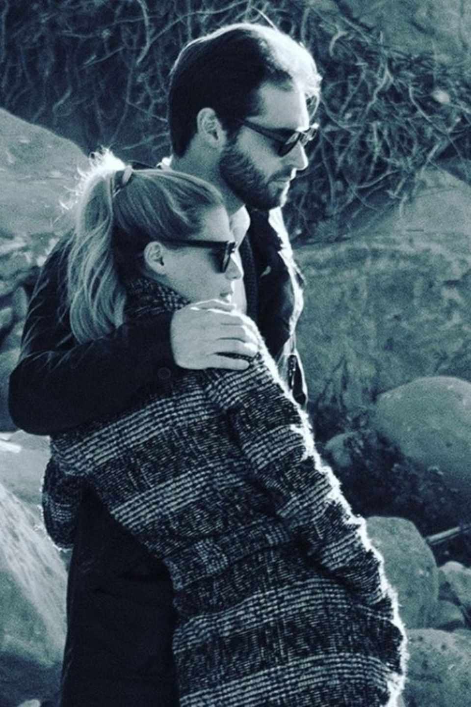 2. März 2018 Tomaso Trussardi hat mit Ehefrau Michelle Hunziker einen echten Fang gemacht: Da kann man es ihm nicht verdenken, dass er hin und wieder stolz Beweisfotos seiner Liebe zur schönen Blondine postet. 2. März 2018 Tomaso Trussardi hat mit Ehefrau Michelle Hunziker einen echten Fang gemacht: Da kann man es ihm nicht verdenken, dass er hin und wieder stolz Beweisfotos seiner Liebe zur schönen Blondine postet.