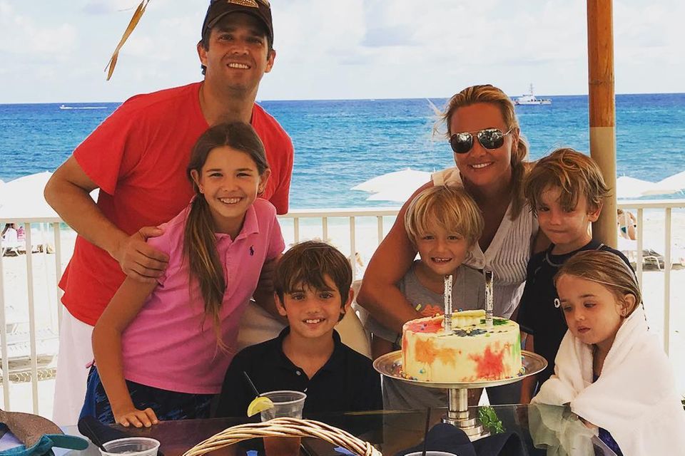 Donald Trump Jr. mit Vanessa und den Kindern im Februar 2018 in Florida Donald Trump Jr. mit Vanessa und den Kindern im Februar 2018 in Florida