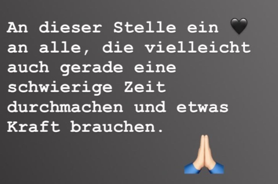 Sophia Thiel trauert: "Gestern war ein schwerer Tag" Sophia Thiel trauert: "Gestern war ein schwerer Tag"