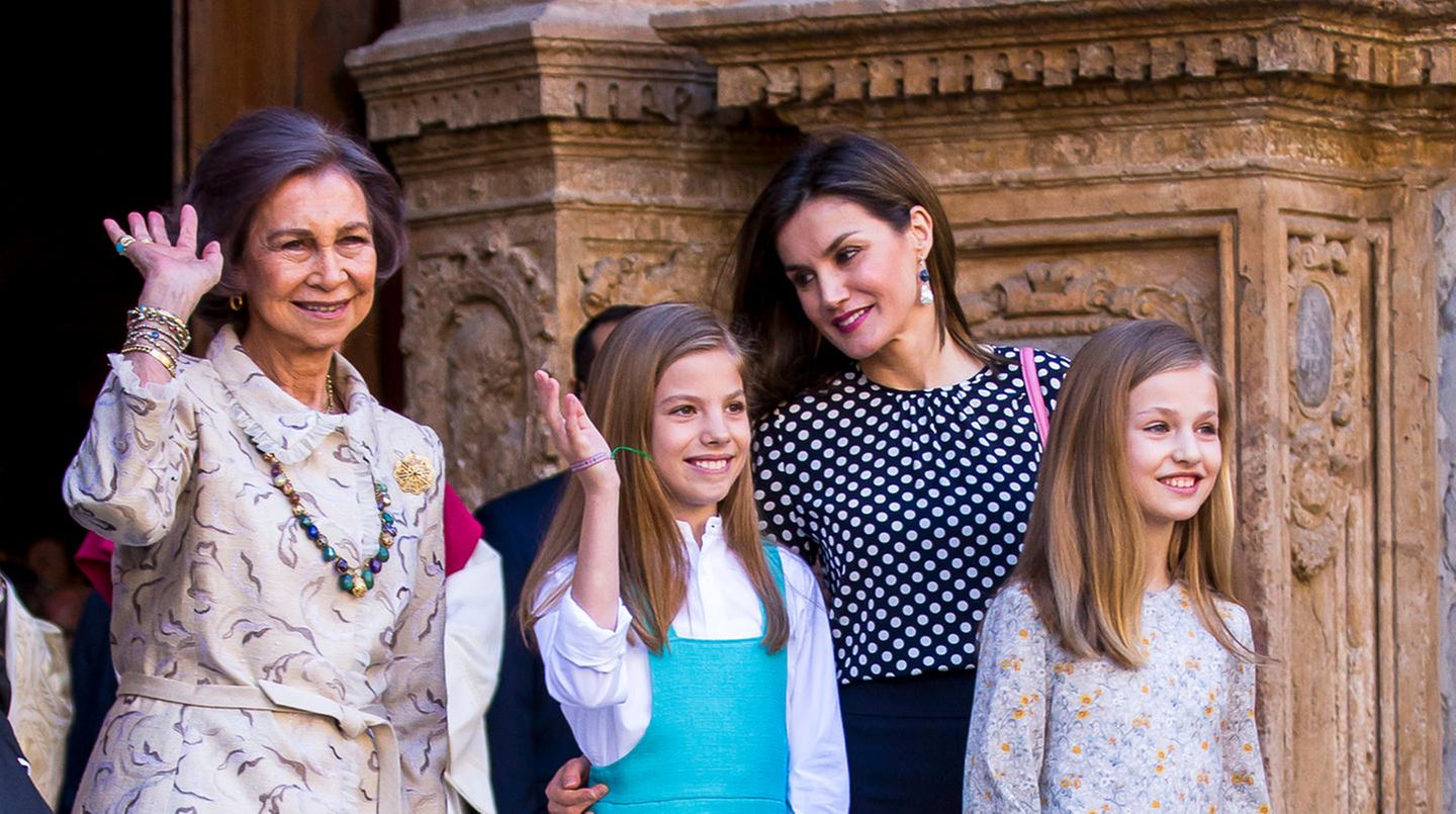 NICHIYOBI NinJago Strandtuch - 3D Digitaldruck 75x150cm