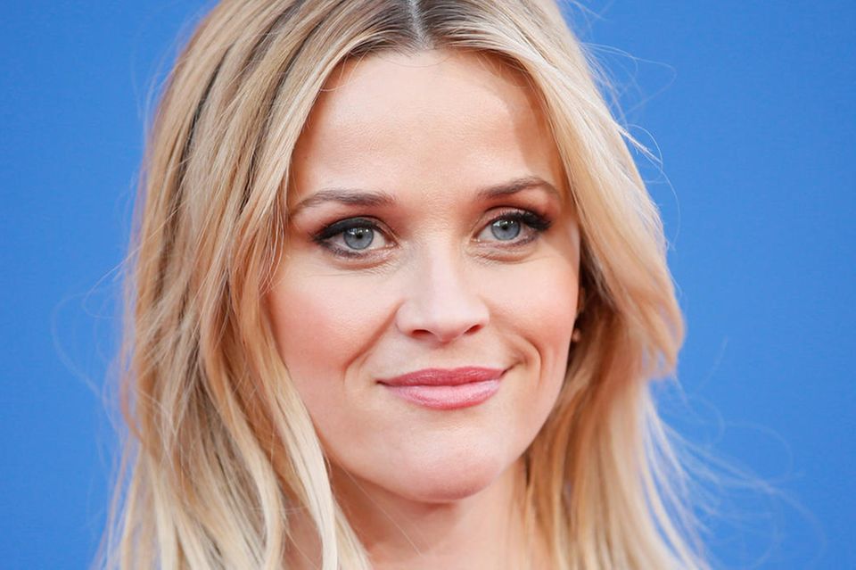Sie kennt die Tricks gegen dunkle Schatten unter den ­Augen: Reese ­Witherspoon