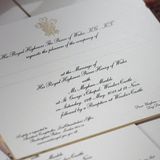 Bei der edlen Druckerei "Barnard & Westwood" werden die Hochzeitseinladungen gedruckt.