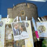 Kreative Andenken in den Shops in Windsor: Prinz Harry und Meghan Markle sorgen für royales Hochzeitsfieber in London.
