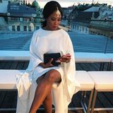 Ganz in Weiß: Auf Instagram postete Motsi Mabuse ein hübsches Throwback-Foto aus Wien und wir sind völlig verzaubert!
