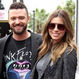 30. April 2018  Die Boygroup *NSYNC um Lead-Sänger Justin Timberlake bekommt einen Stern auf dem berühmten Walk of Fame. Da darf Jessica Biel natürlich nicht fehlen, um ihren Mann bei der Zeremonie zu unterstützen. 
