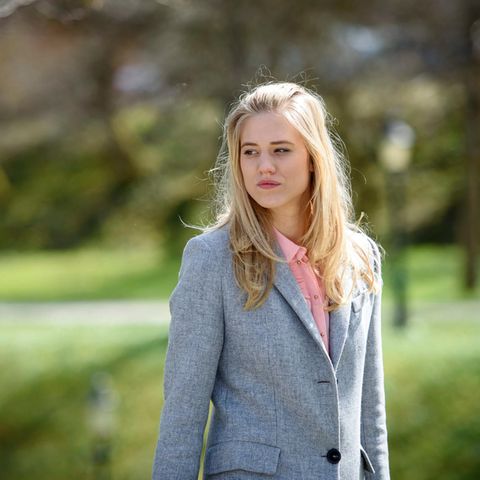 Larissa Marolt spielt die Rolle der Alicia Lindbergh in "Sturm der Liebe"