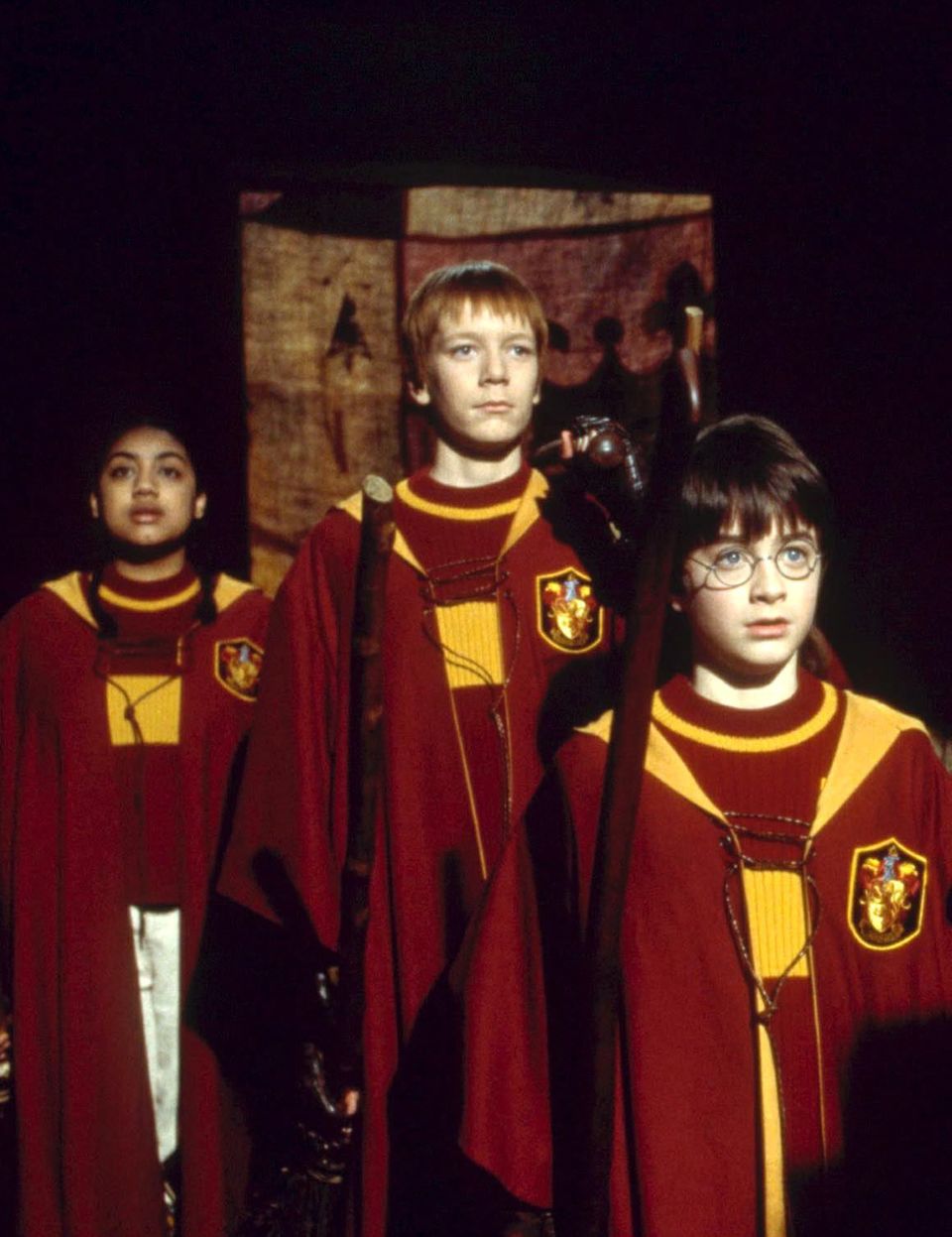 2001 James Phelps (m.), wie Harry-Potter-Fans ihn kennen und lieben gelernt haben: Als frechen Weasley-Zwilling Fred. 2001 James Phelps (m.), wie Harry-Potter-Fans ihn kennen und lieben gelernt haben: Als frechen Weasley-Zwilling Fred.