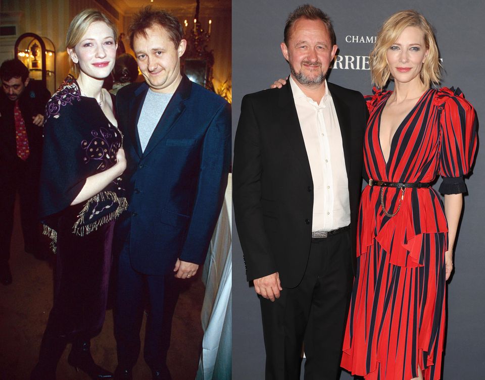 Cate Blanchett und Andrew Upton Nach nur 21 Tagen Beziehung folgte der Heiratsantrag: 1996 haben sie sich am Set von "Heiraten ist Glückssache" kennengelernt, 1997 sind sie bereits ein Ehepaar. Die Ausnahmedarstellerin und der Dramatiker leben glücklich in der Nähe von Sydney und haben drei Söhne sowie eine Adoptivtochter. Cate Blanchett und Andrew Upton Nach nur 21 Tagen Beziehung folgte der Heiratsantrag: 1996 haben sie sich am Set von "Heiraten ist Glückssache" kennengelernt, 1997 sind sie bereits ein Ehepaar. Die Ausnahmedarstellerin und der Dramatiker leben glücklich in der Nähe von Sydney und haben drei Söhne sowie eine Adoptivtochter.