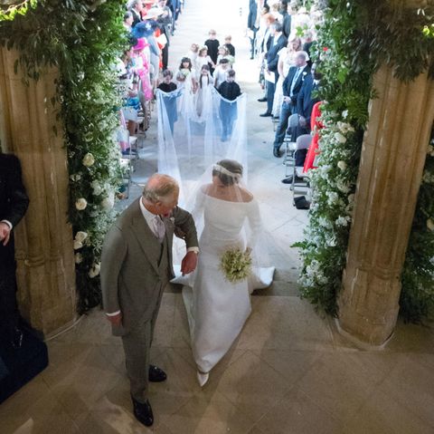 Prinz Charles nimmt Meghan Markle am 19. Mai 2018 in der St George's Kapelle in Empfang