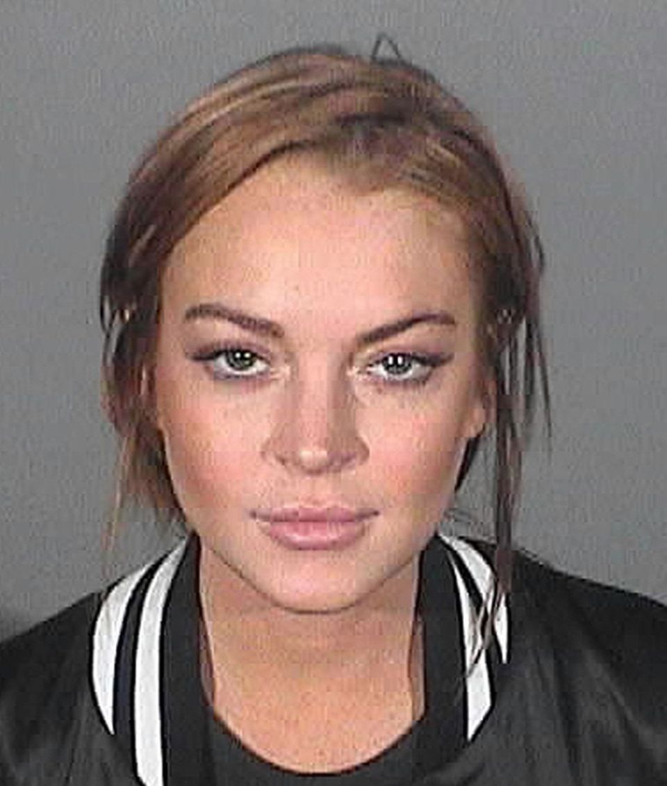 Lindsay Lohan  Was wäre eine Mugshot-Strecke ohne Hollywoods Skandalnudel Lindsay Lohan? Die Schauspielerin nennt schon so einige Knastporträts ihr eigen. Dieses hier wegen Trunkenheit am Steuer.
