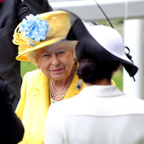 Queen Elizabeth + Herzogin Meghan