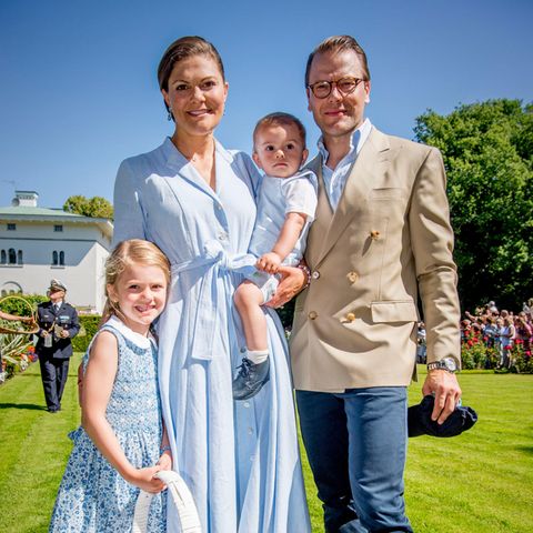 Prinz Oscar, Prinzessin Estelle, Prinz Daniel und Kronprinzessin Victoria beim Victoriatag auf Öland, Schweden im Juli 2017
