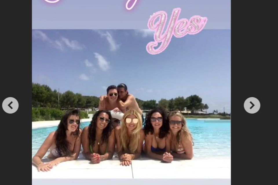 Lilly Becker mit ihrer Girls-Clique auf Ibiza