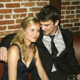 Diane Kruger und Josh Hartnett  Diane Kruger und Josh Harnett verliebten sich im Jahr 2004 am Filmset von „Sehnsüchtig”. Die Beziehung hielt ein paar Monate.