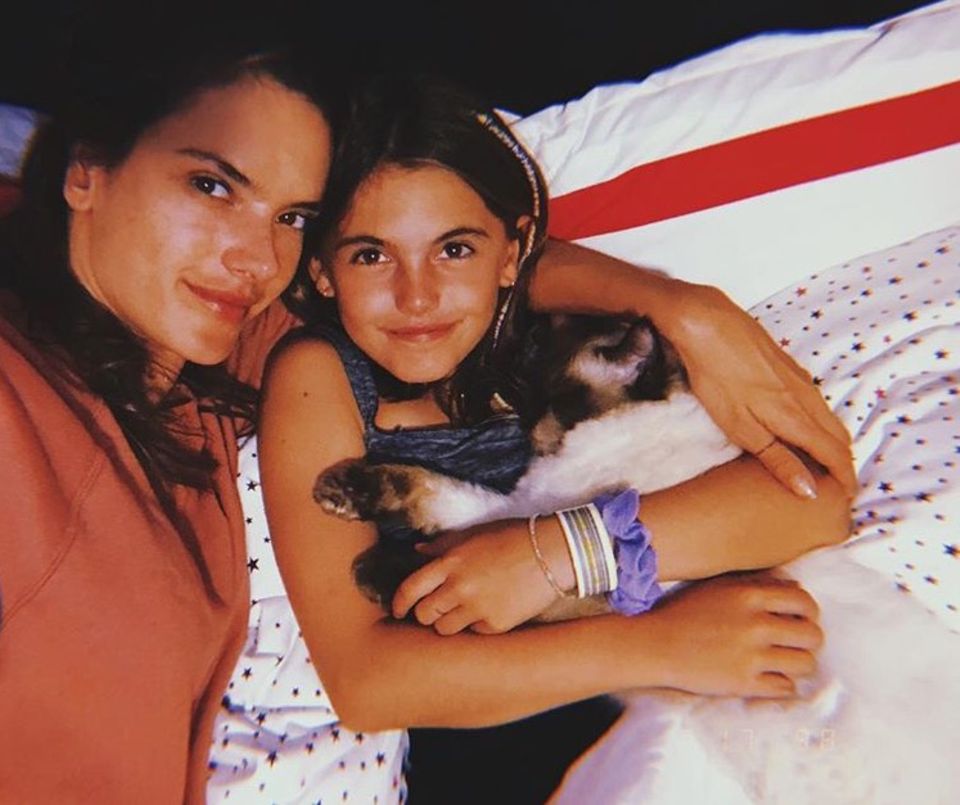19. Juli 2018   Alessandra Ambrosio und ihre Tochter Anja wünschen eine gute Nacht.