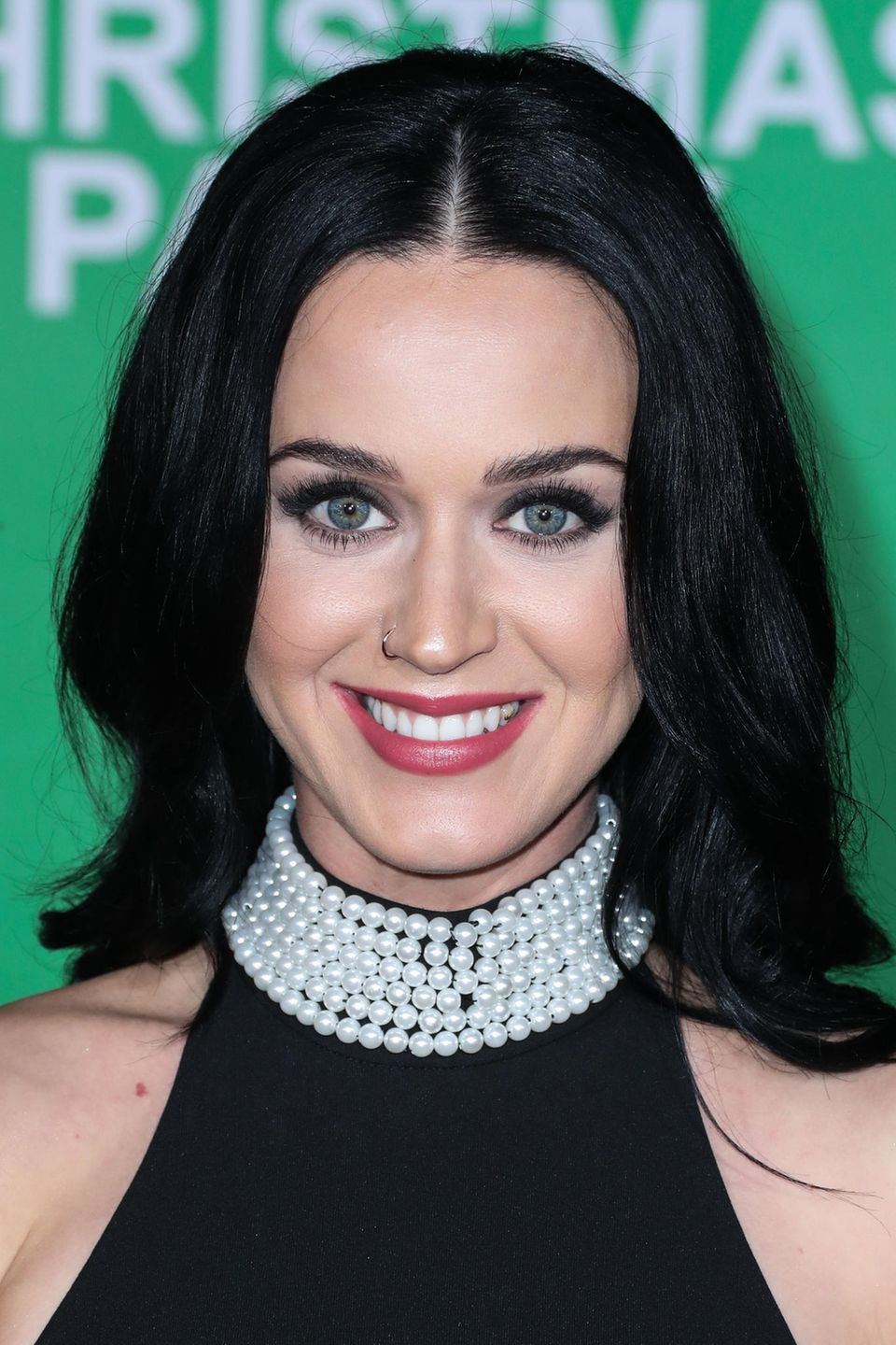 Katy Perry mit ihrer natürlichen Haarfarbe. Katy Perry mit ihrer natürlichen Haarfarbe.