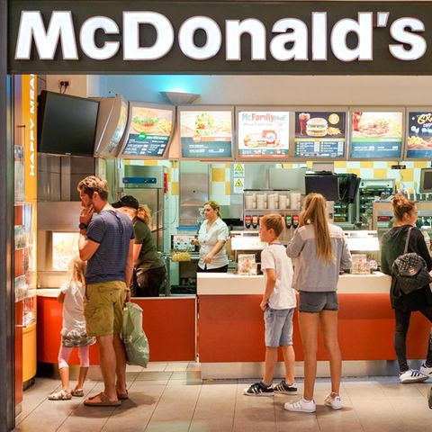 McDonalds ist weltweit eine beliebte Fast-Food-Kette.